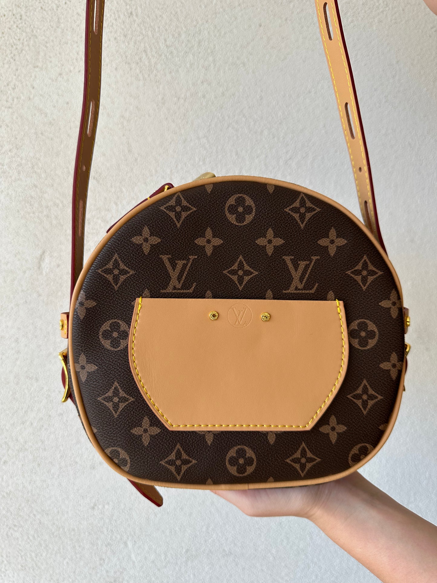 Borsa Louis Vuitton Boîte Chapeau